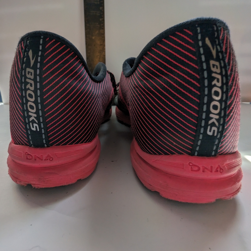 Brooks Hyperion - image 5